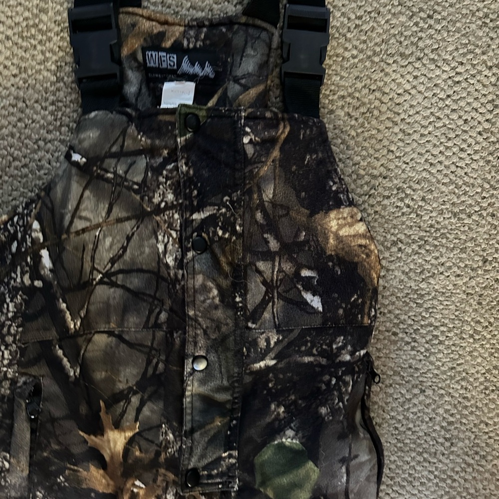 Bib Overalls - Picture 3 of 4
